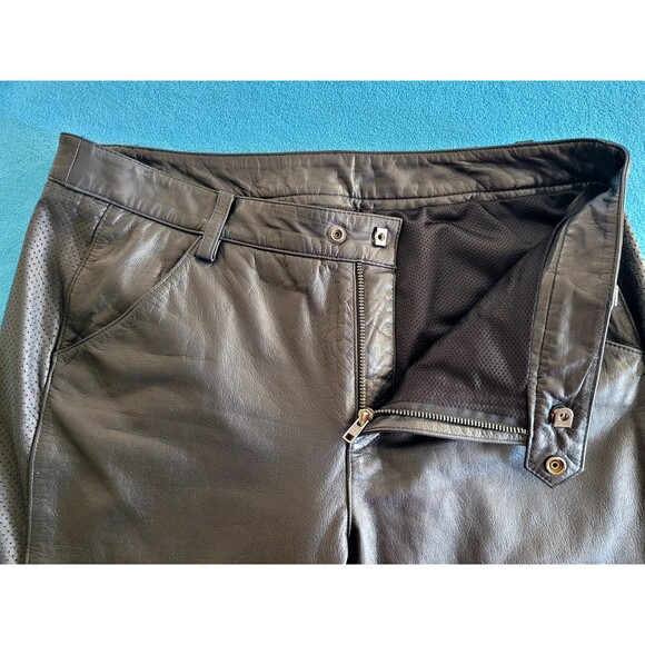 VTG Womens Harley Davidson 100% Genuine Leather Riding Pants Size 40/12 Embossed - Picture 7 of 16